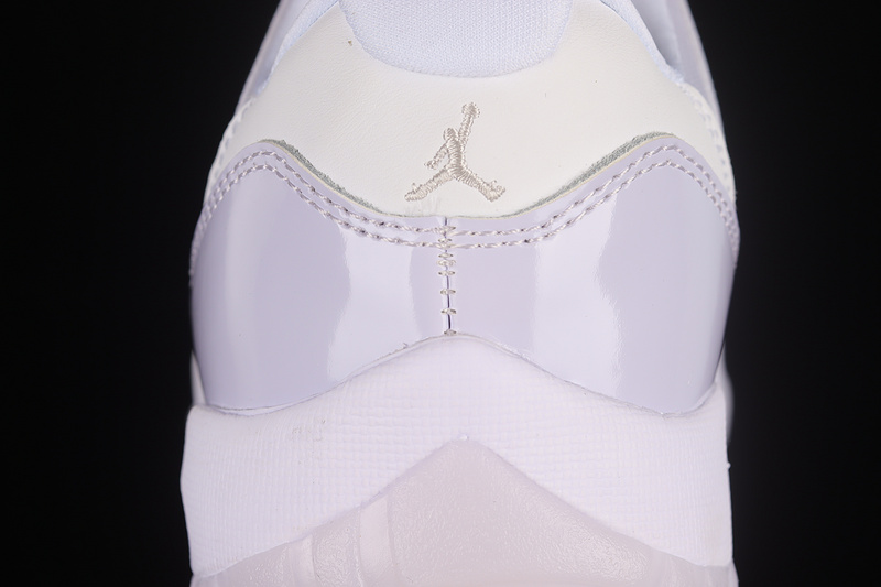 Air Jordan 11 Retro Low White/Pure Violet/White 9