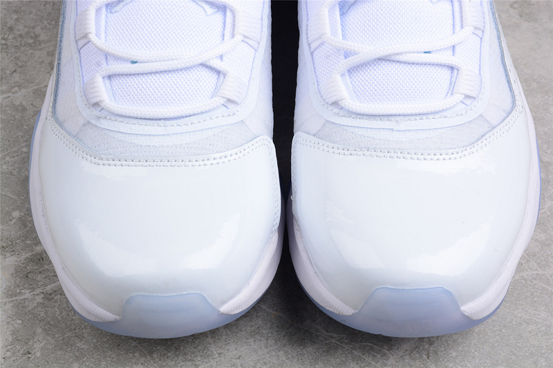 Air Jordan 11 Cmft Low White/White/Armory Navy 25