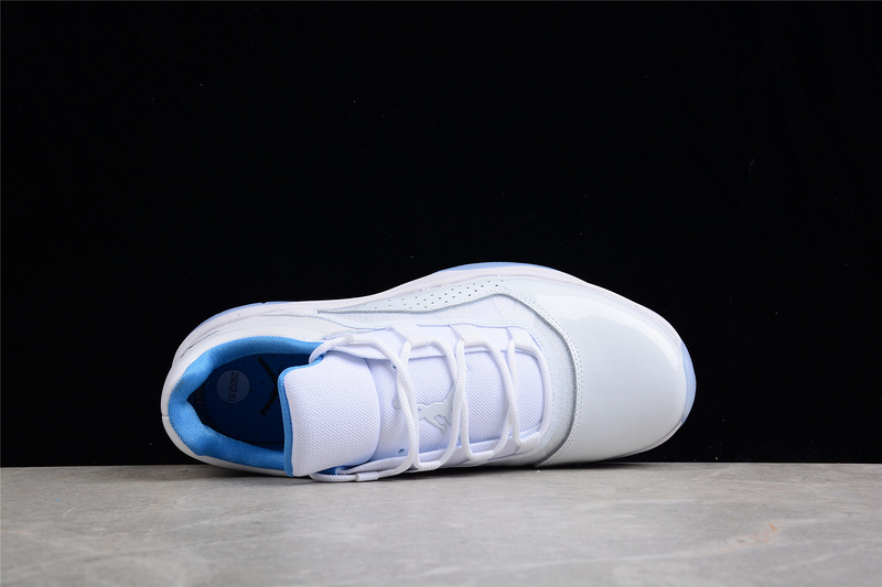 Air Jordan 11 Cmft Low White/White/Armory Navy 29