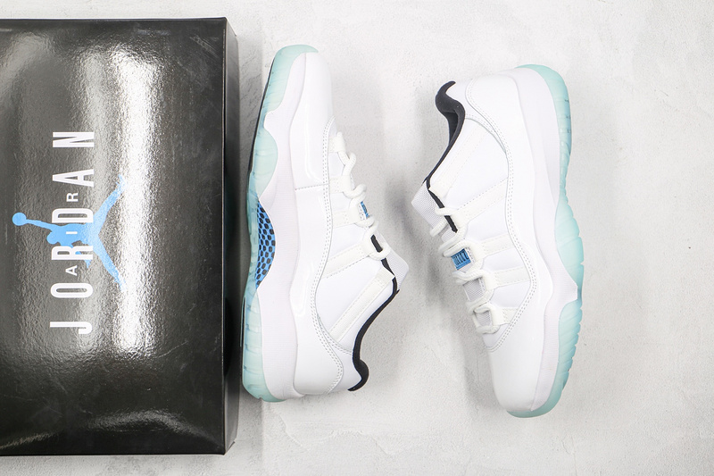 Air Jordan 11 Retro Low White/White/Black/Legend Blue 31