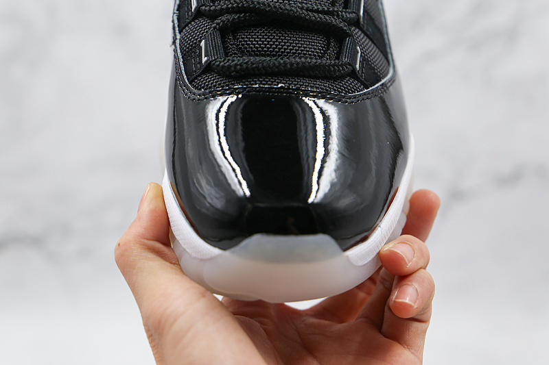 Air Jordan 11 Retro Jubilee 25Th Anniversary Black/Clear/White/Metallic Silver 19