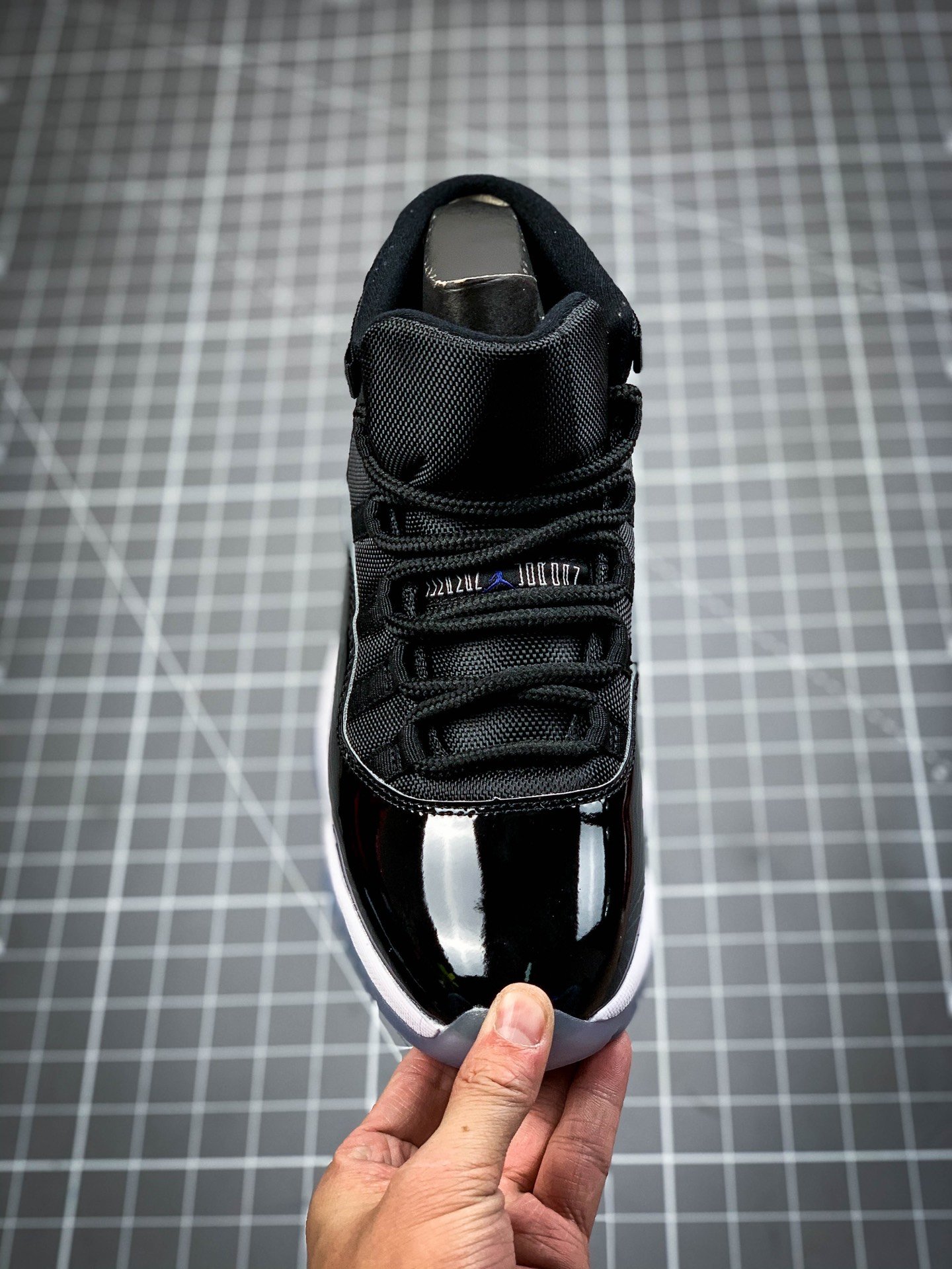 Air Jordan 11 Retro Space Jam 2016 Release Black/White/Blue 13