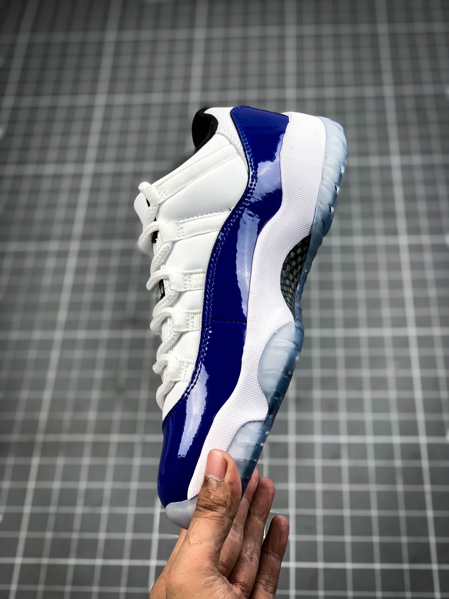 Air Jordan 11 Low Purple Concord White/Black-Concord 5