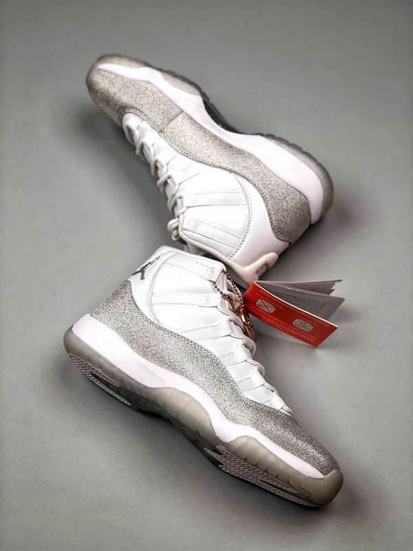 Air Jordan 11 White/Metallic Silver/Vast Grey 3