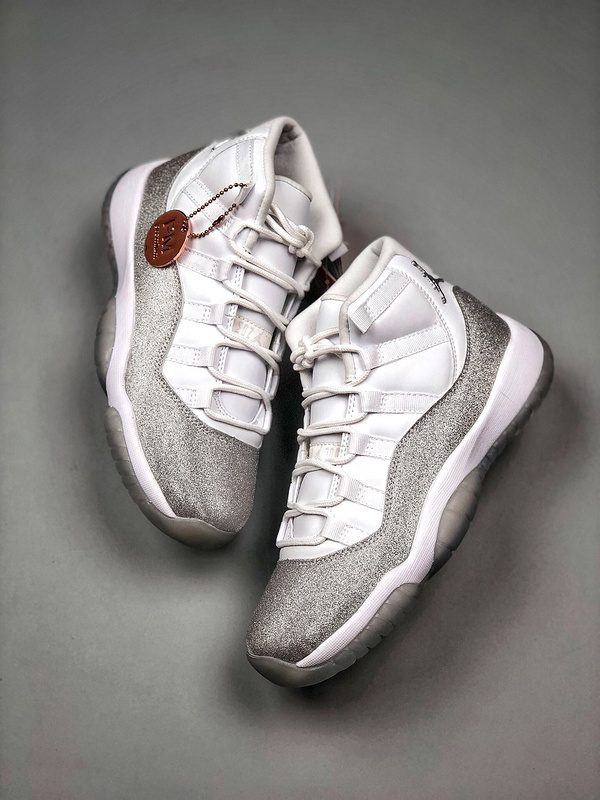 Air Jordan 11 White/Metallic Silver/Vast Grey 7