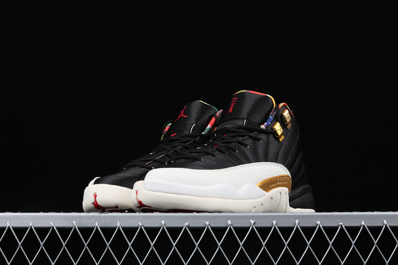 Air Jordan 12 Retro Chinese New Year Black/Metallic Gold/Red 23