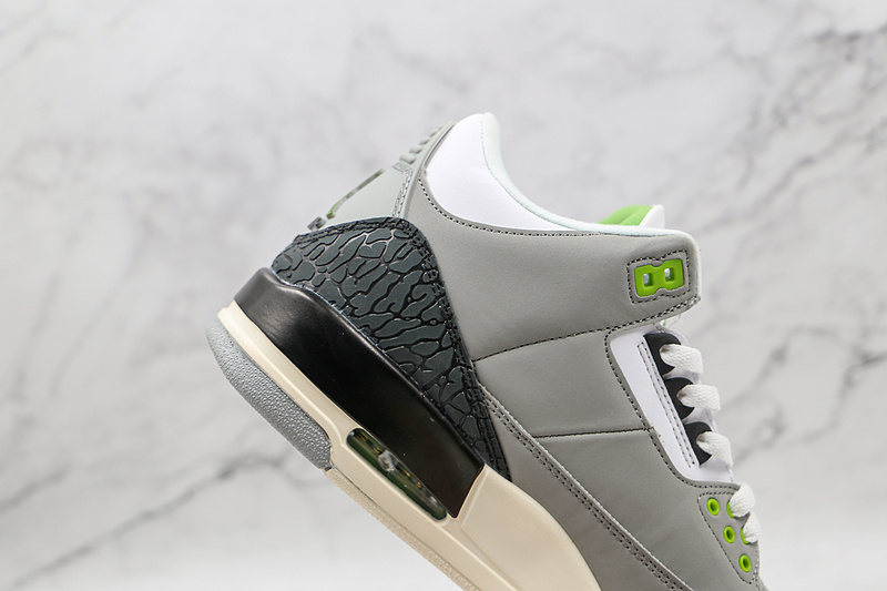 Air Jordan 3 Retro Chlorophyll Light Smoke Grey/Chlorophyll-Black-White-Sail 7