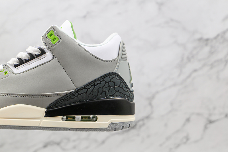 Air Jordan 3 Retro Chlorophyll Light Smoke Grey/Chlorophyll-Black-White-Sail 17