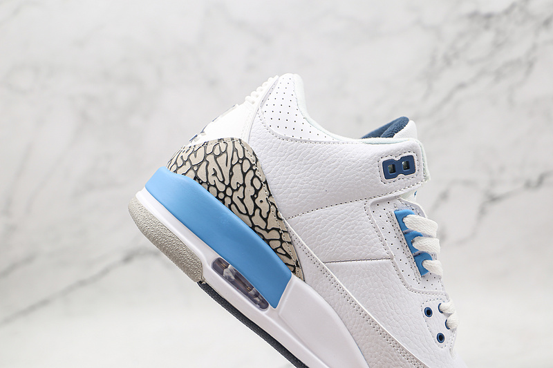 Air Jordan 3 Retro Unc White/Valor Blue/Tech Grey 7