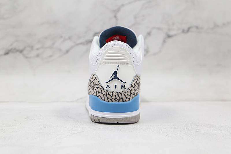 Air Jordan 3 Retro Unc White/Valor Blue/Tech Grey 11