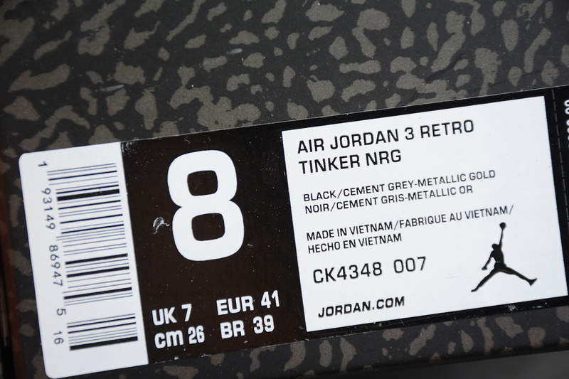 Air Jordan 3 Tinker Black/Cement Grey-Metallic Gold 5