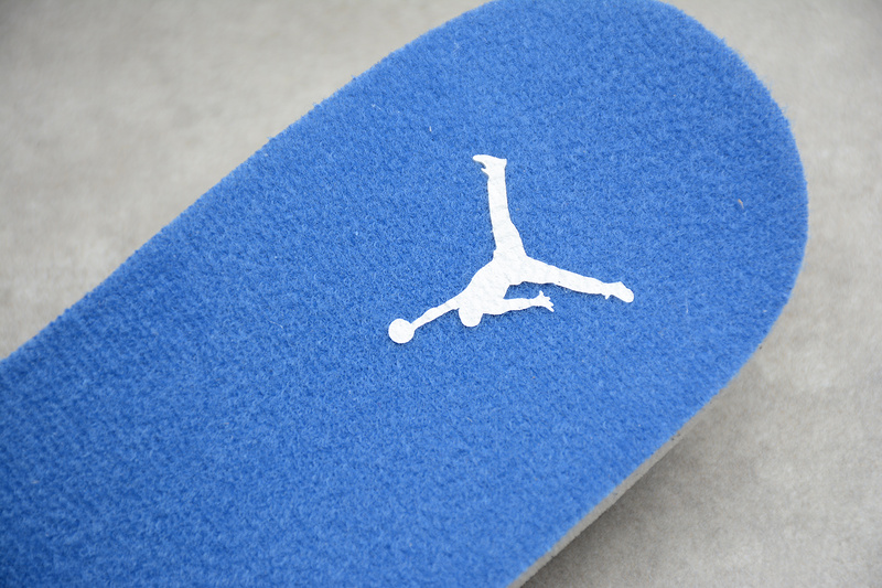 Air Jordan 3 Retro Varsity Royal/White/Black 25