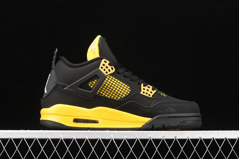 Air Jordan 4 Retro Thunder 2012 Black/White-Tour Yellow 29