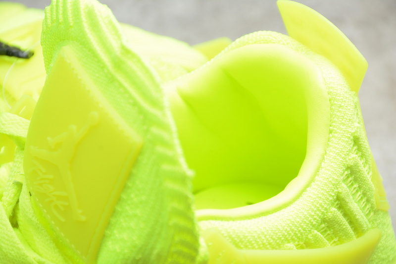 Gz Air Jordan 4 Retro Flyknit Volt/Black-Volt 15