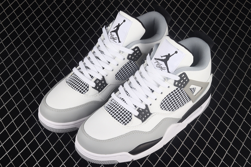 Air Jordan 4 Retro Light Smoke Grey/White/Black 23