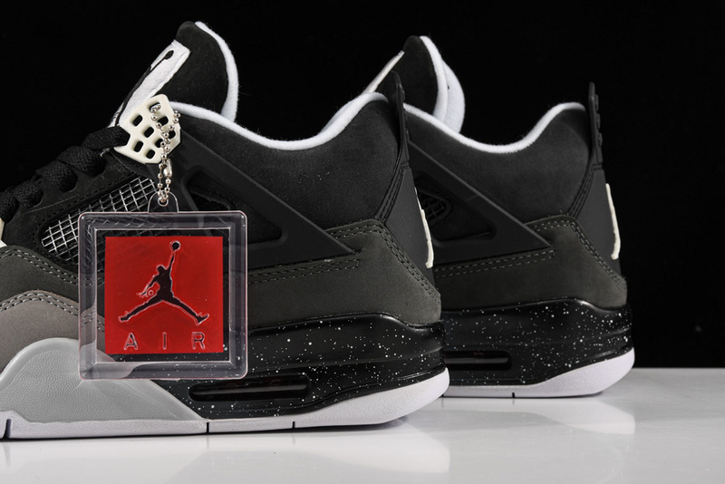 Air Jordan 4 Retro Fear Pack Black/White-Cool Grey/Pltnm 11