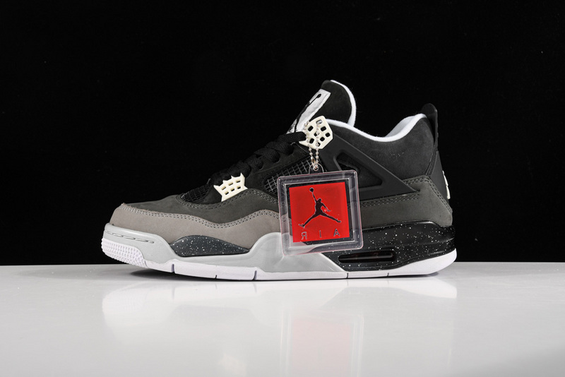 Air Jordan 4 Retro Fear Pack Black/White-Cool Grey/Pltnm 21