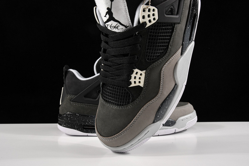 Air Jordan 4 Retro Fear Pack Black/White-Cool Grey/Pltnm 41