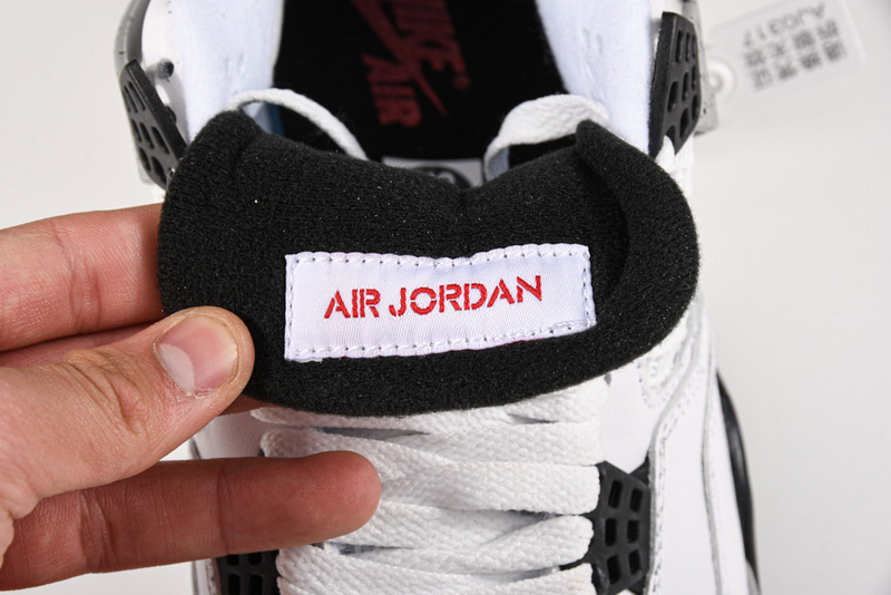 Air Jordan 4 Retro Og Cement White/Fire Red-Black-Tech Grey 27