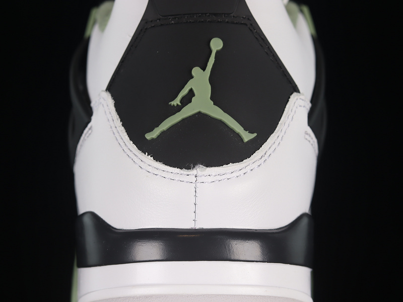 Air Jordan 4 Retro Seafoam White/Oil Green/Dark Ash/Neutral Grey 7