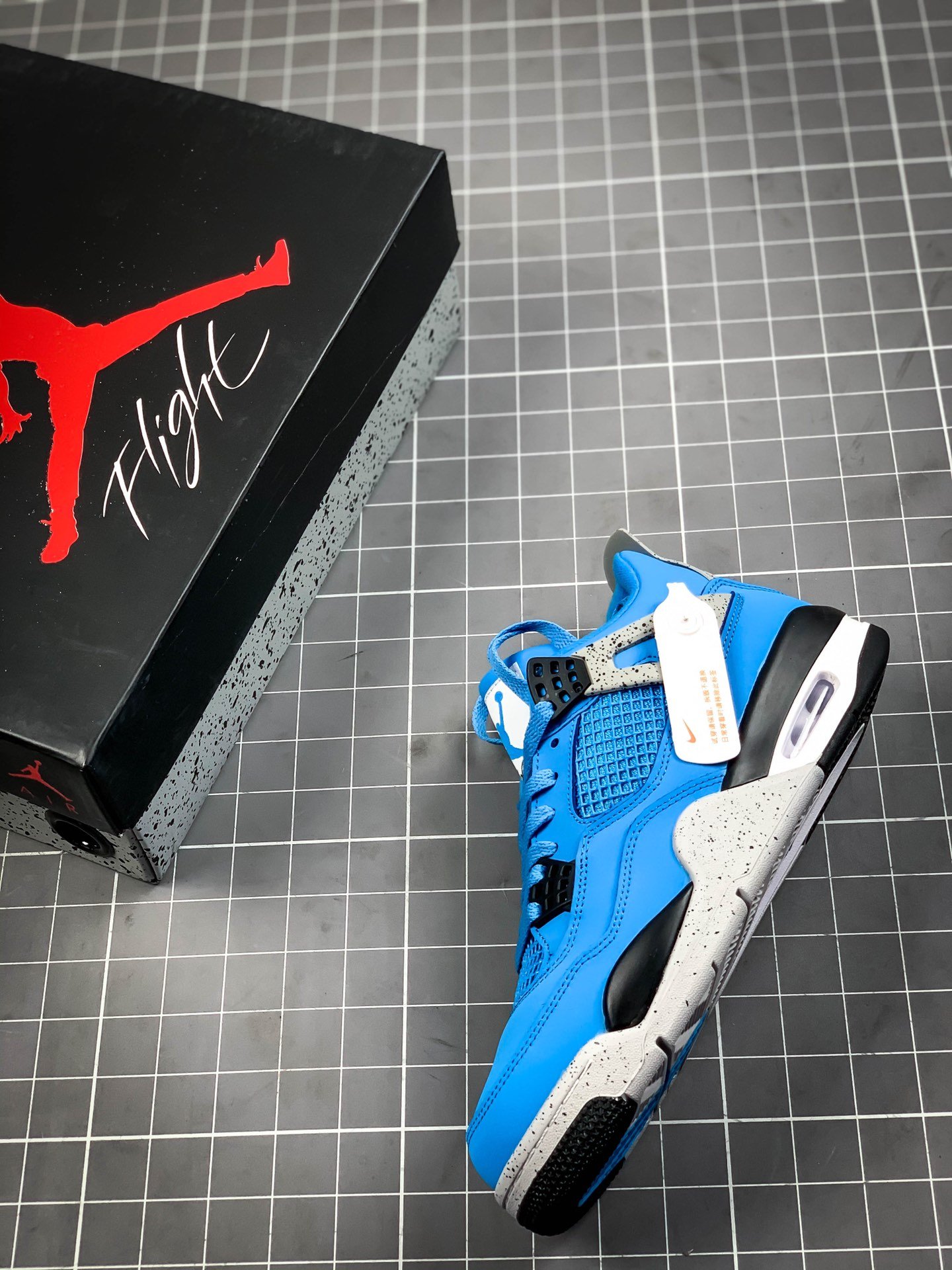 Air Jordan 4 Se University Blue/Tech Grey-White-Black 9