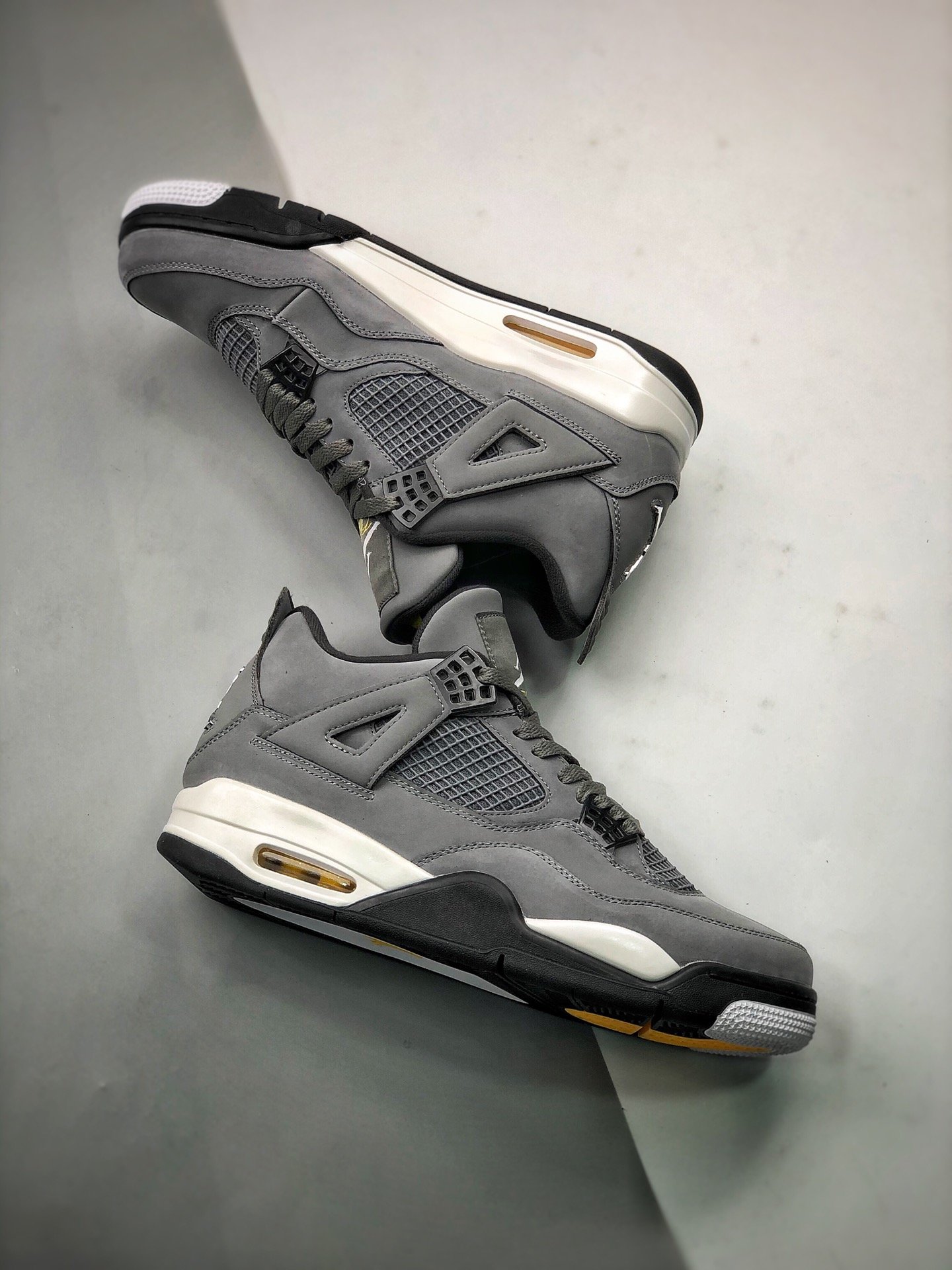 Original Air Jordan 4 Retro 2019 Cool Grey/Chrome-Dark/Varsity Maize 9