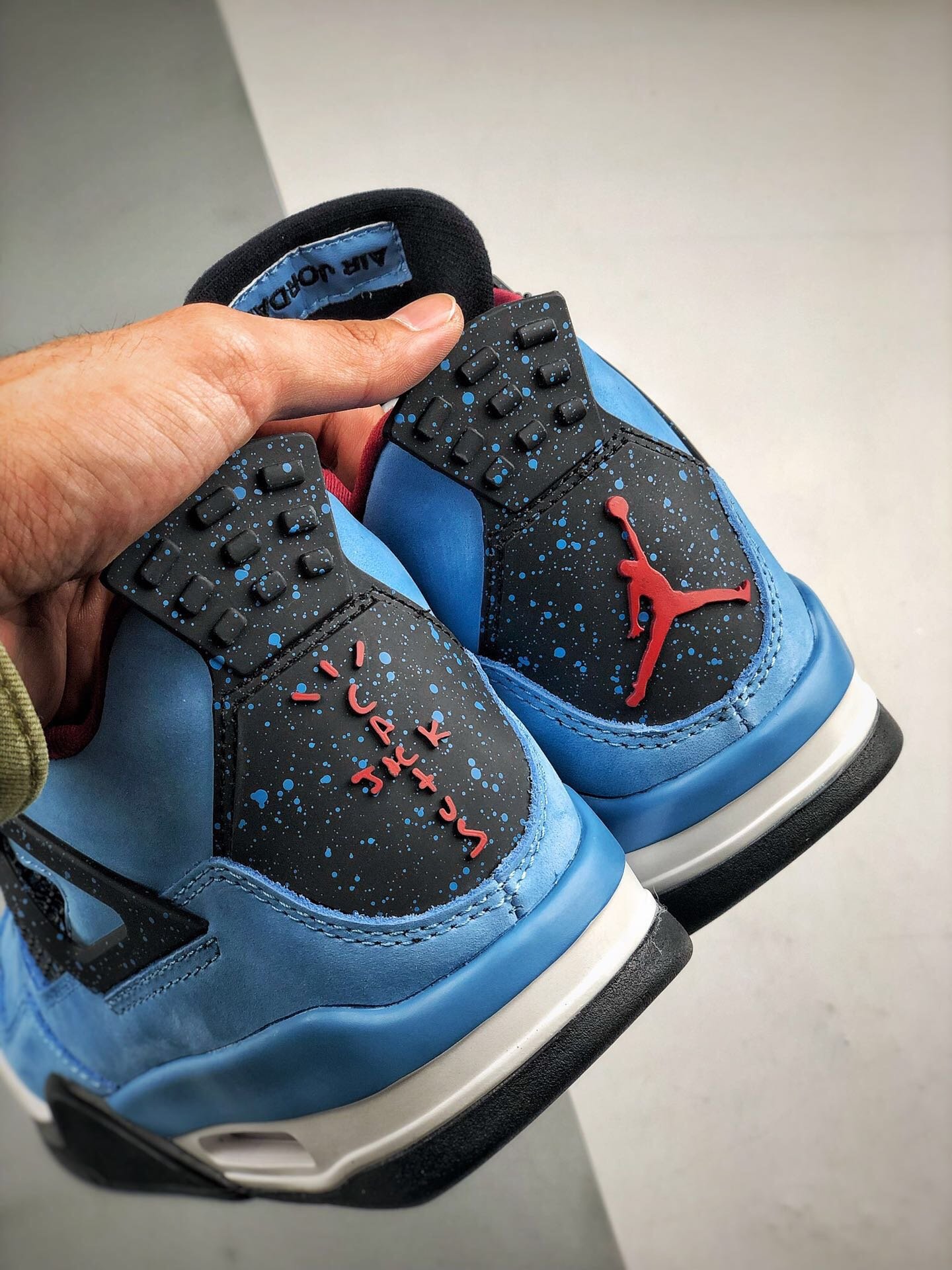 Travis Scott's X Air Jordan 4 Cactus Jack Oliers University Blue 13