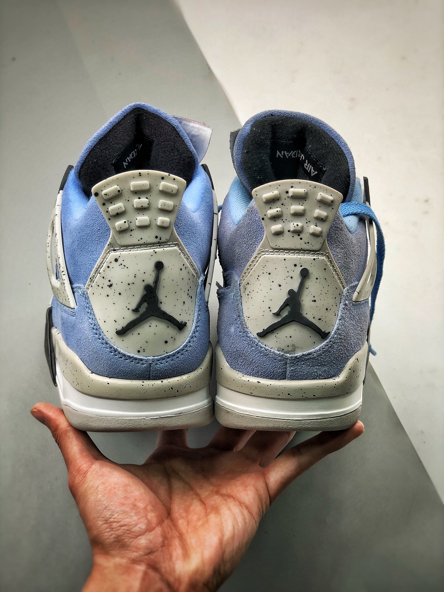 Air Jordan 4 Retro University Blue/Tech Grey/White/Black 9