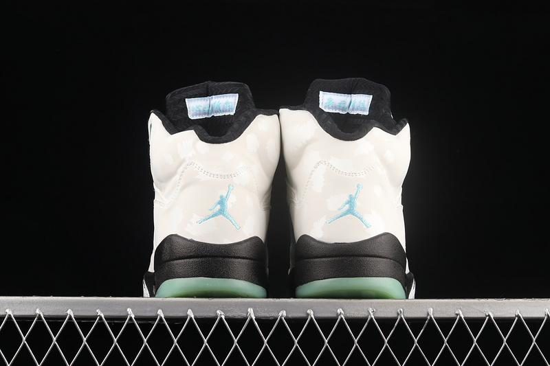 Air Jordan 5 Retro White/Black/White/Island Green 3