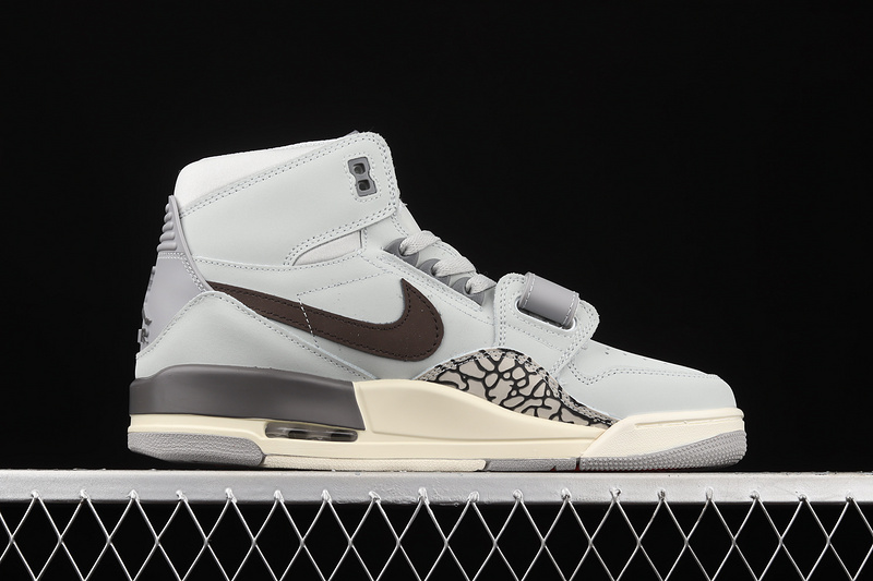 Jordan Legacy 312 Wolf Grey/Light Graphite-Sail 5