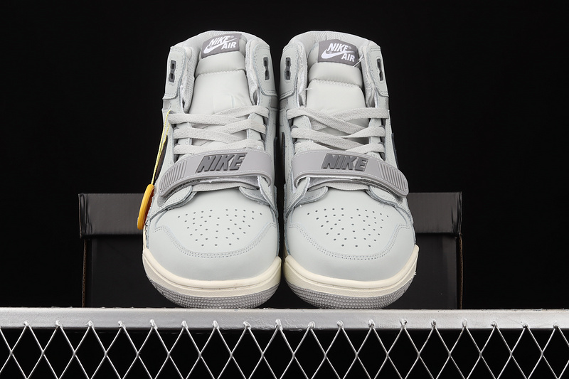 Jordan Legacy 312 Wolf Grey/Light Graphite-Sail 27