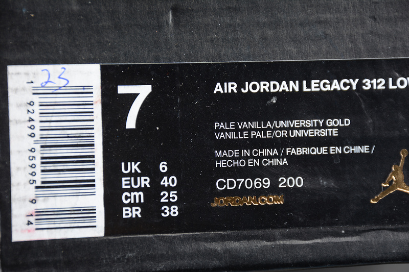 Gz Air Jordan Legacy 312 Low Pale Vanilla/Amarillo-Black-Sail 27