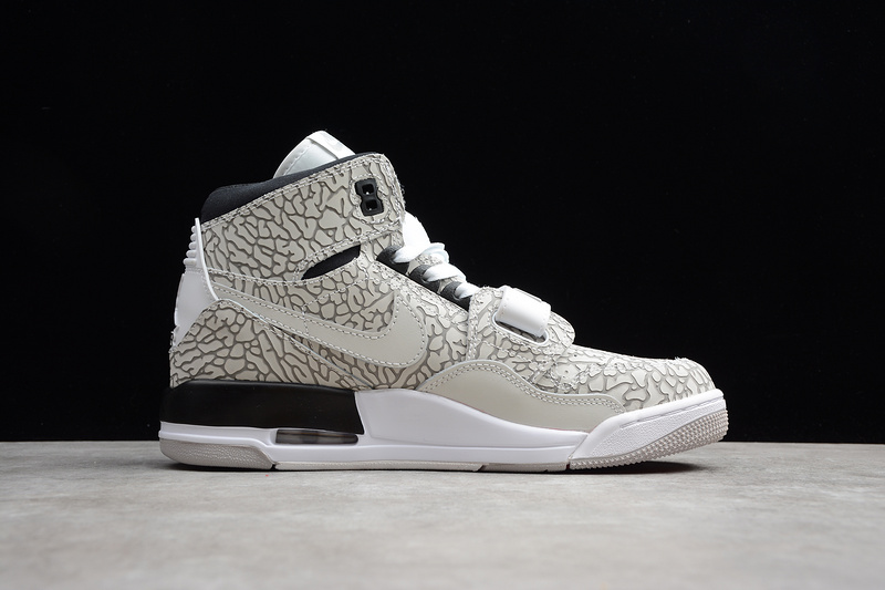 Air Jordan Legacy 312 Wolf Grey/White/Black 29