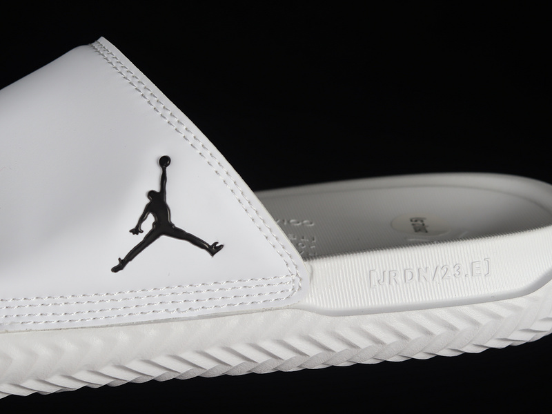 Air Jordan Play Slide White/Photon Dust/Black 15