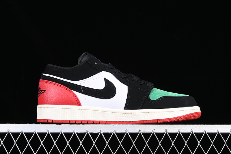 Air Jordan 1 Low Quai 54 Black/White/Green/Red 27