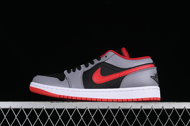 Air Jordan 1 Low Black/Light Smoke Grey/Gym Red 7