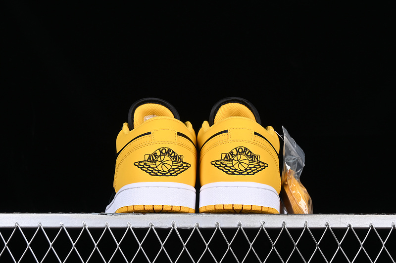 Air Jordan 1 Low Og Yellow Ochre/Black 11