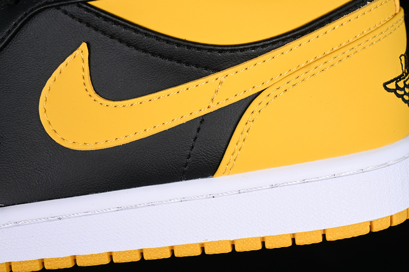 Air Jordan 1 Low Og Yellow Ochre/Black 17