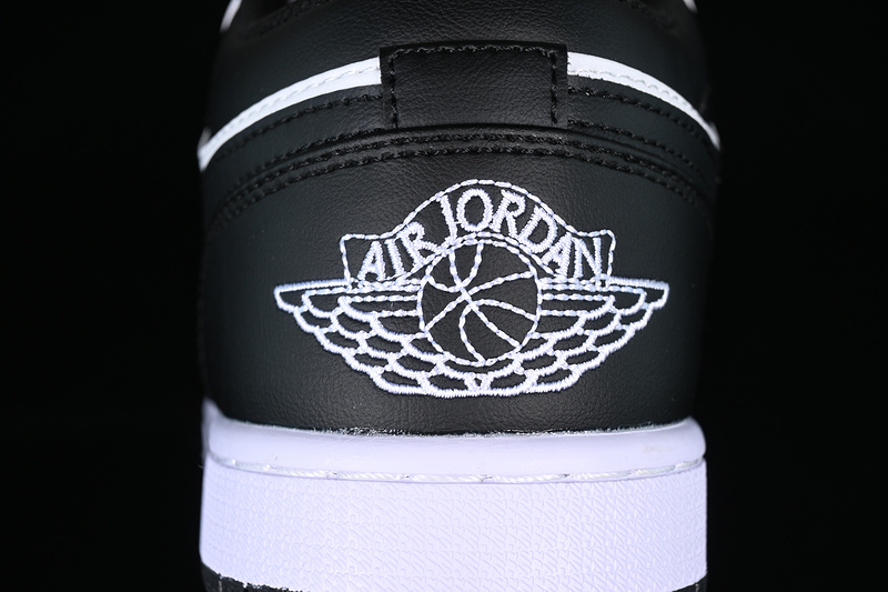 Air Jordan 1 Low White And Black White/Black 9