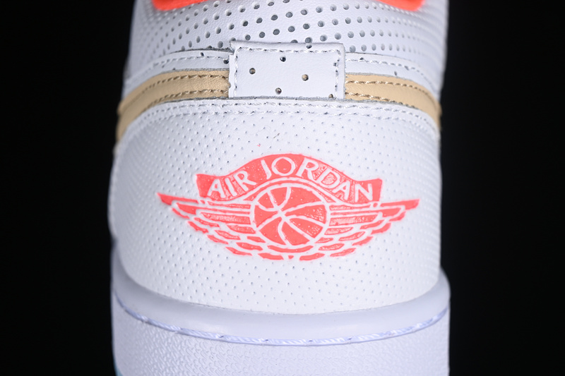 Air Jordan 1 Low Se White/Flash Crimson/Psychic Blue/Sesame 27