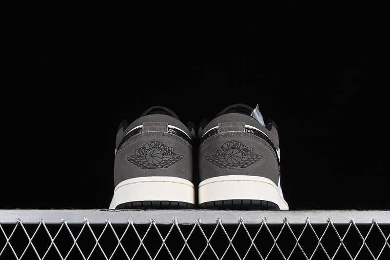 Air Jordan 1 Low Black/White/Grey/Pink 29