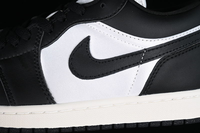 Air Jordan 1 Low Vintage Panda White/Black 7