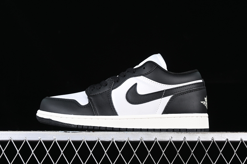 Air Jordan 1 Low Vintage Panda White/Black 23