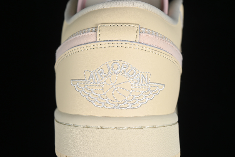 Air Jordan 1 Low Khaki/Pink 29