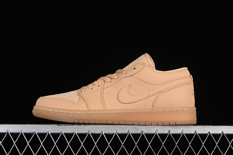 Air Jordan 1 Low Pale Vanilla/Sand 23