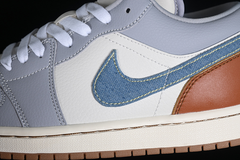 Air Jordan 1 Low Phantom/Coconut Milk/Amber Brown/Light Armory Blue 27