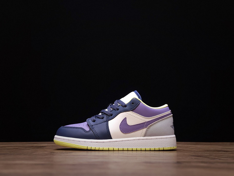 Air Jordan 1 Low Mismatched Thunder Blue/White/Purple Magenta 13