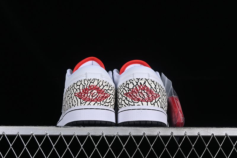 Air Jordan 1 Low White/Varsity Red/Black/Cement Grey 27