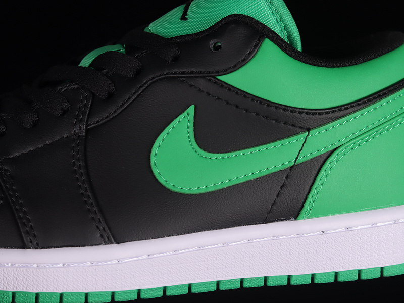 Air Jordan 1 Low Black/Black-Lucky Green-White 23