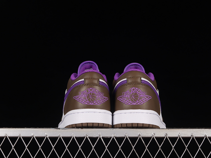 Air Jordan 1 Low Palomino/White/Wild Berry 27